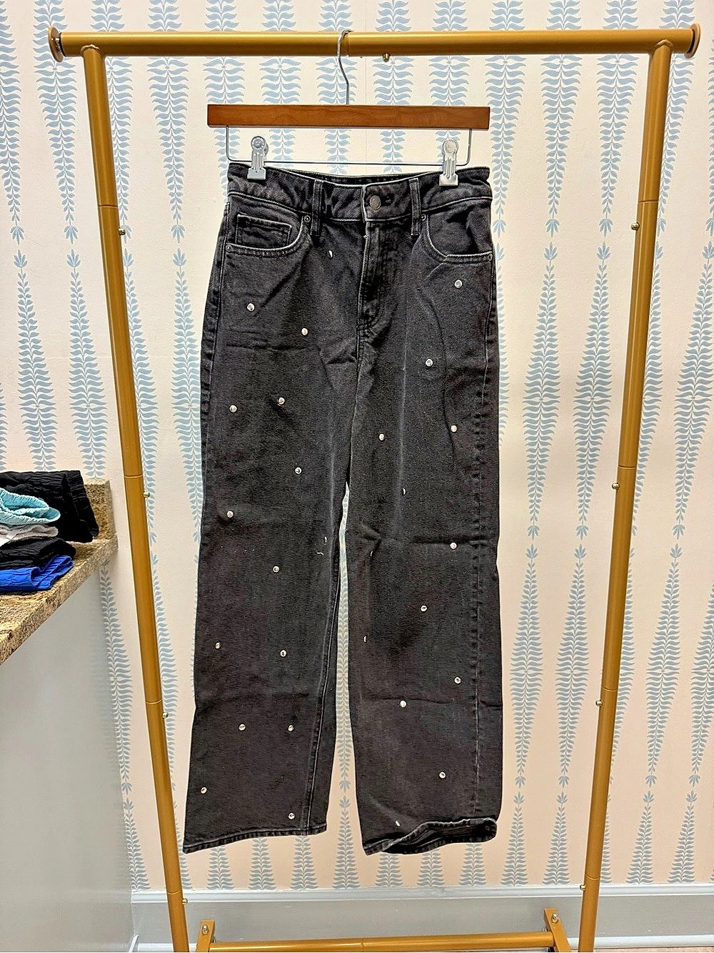 Express Women's Black Straight Leg Jeans